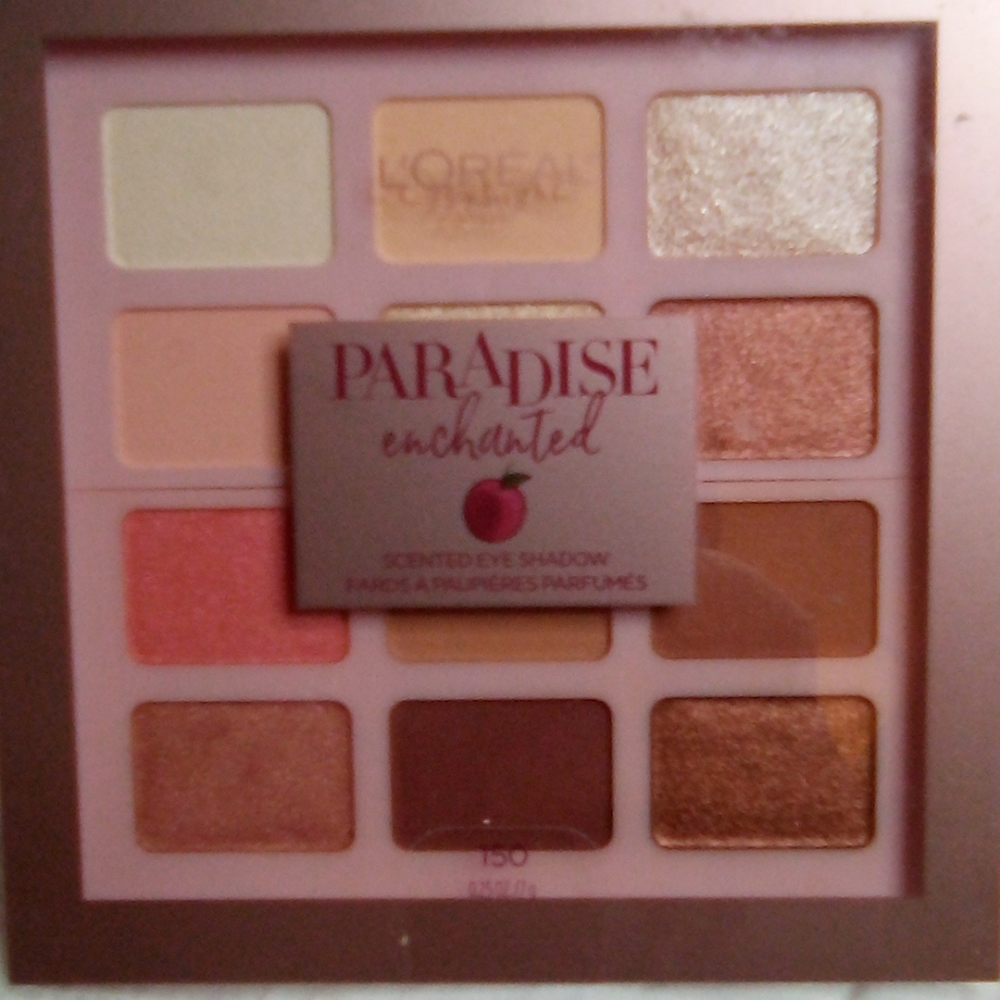 L'Oreal Paradise Enchanted scented eyeshadow  🍑